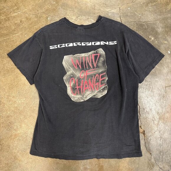 Vintage Scorpions Wind Of Change Band Tee‎ Shirt Large  Faded and Distressed - Picture 2 of 5
